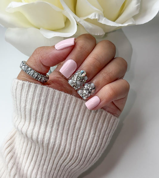 "Blushy" Press on nails