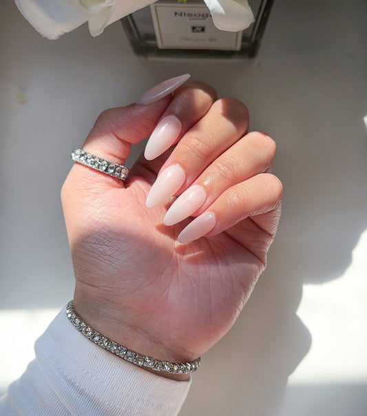 Marshmallow Press on Nails