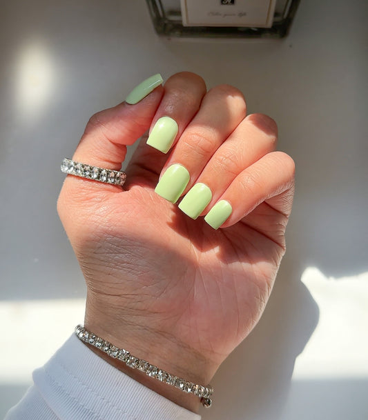 Mint Press on nails